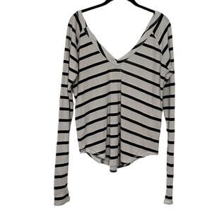 Chaser Women's Striped V-Neck Long Sleeve Top Multicolor Size S NWOT‎